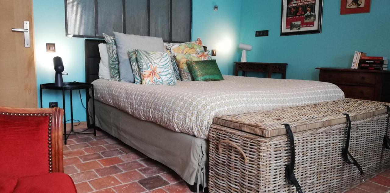 Les Granges De L'Epan Bed and Breakfast Joue-les-Tours Εξωτερικό φωτογραφία